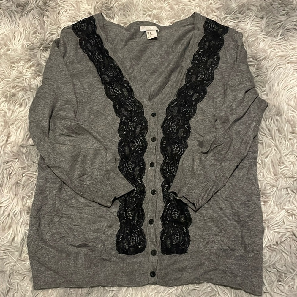 H& M black/grey Cardigan size medium/junior